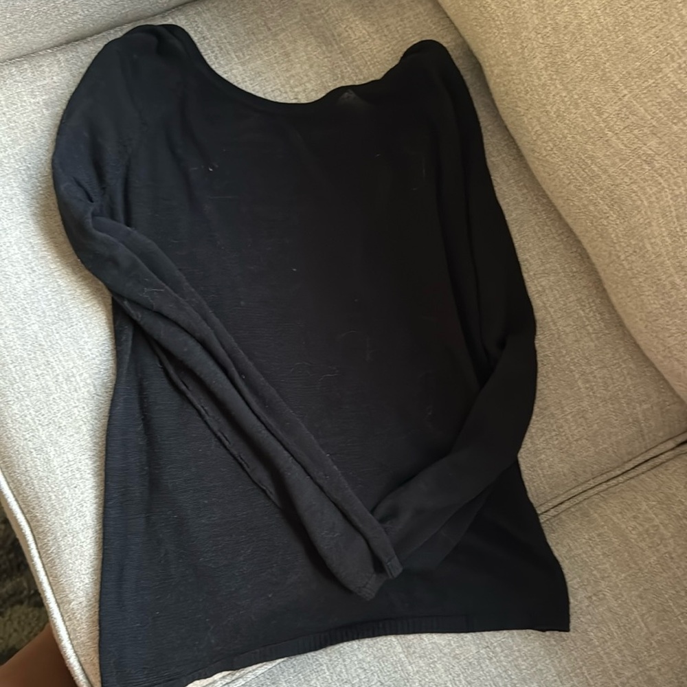 Lululemon twisted back long sleeve top